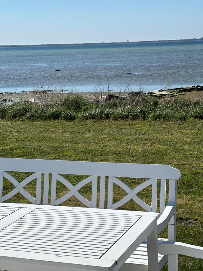 Beach Cabin โฟลวิเคน ภายนอก รูปภาพ